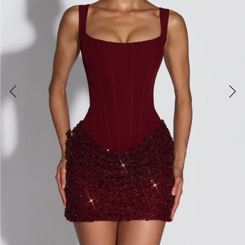 Sculpted Corset Mini Dress in Burgundy (Wine Red)
